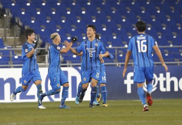 Јужна Кореја прва држава у којој се спорт враћа на терен